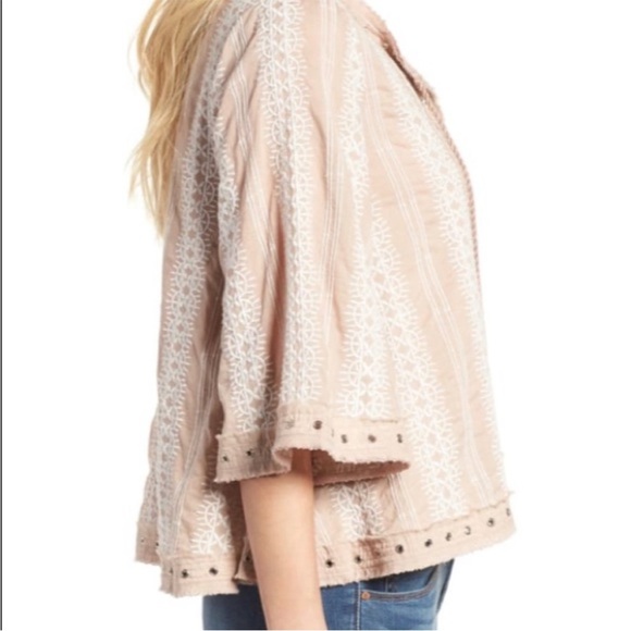 Tularosa Blush and Ivory Boho Top - Picture 11 of 12